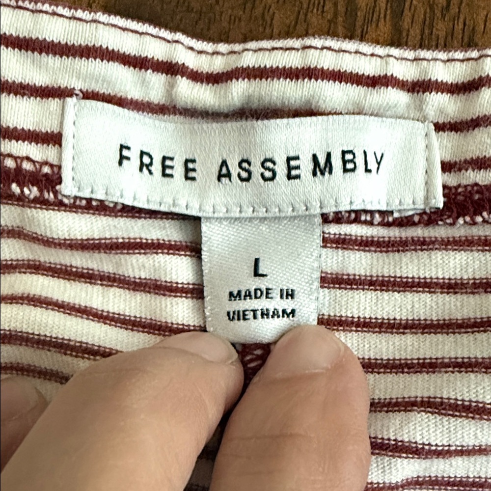 Casual Striped Women's Blouse - Red and White - Picture 2 of 3
